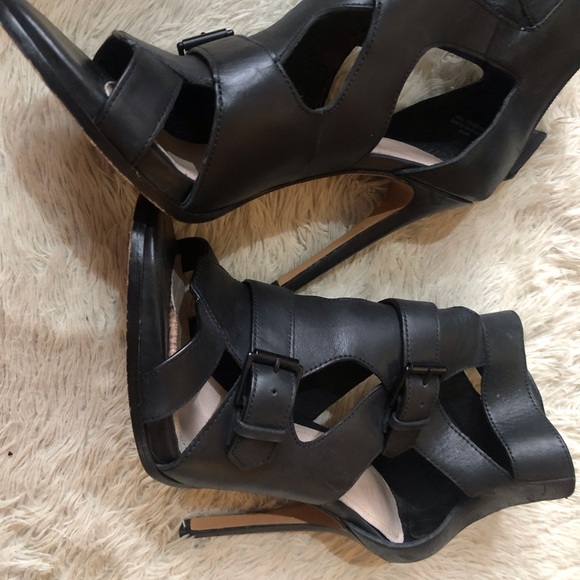 Black gladiator heels - Picture 2 of 7